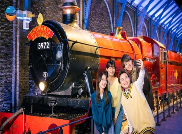 Tour Thiết Kế Mùa Hè Nhật Bản 2025: Khám Phá Harry Potter Studio